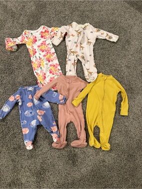 Baby girl 0-3 month pajama bundle
